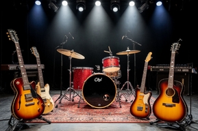 Стала известна причина, по которой в Саратове перенесли концерт Агутина и Варум