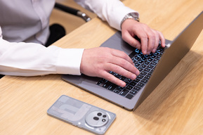 Жители Саратовской области стали в 3 раза чаще использовать агрегаторы нейросетей