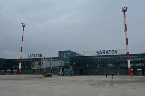 Саратовский аэропорт перестал принимать и выпускать самолёты