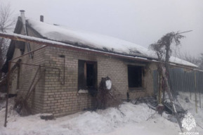 В сгоревшем доме пожарные нашли труп пенсионера