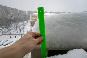 В Саратовскую область пришло потепление со снегопадами, а в понедельник ударят морозы до 28 градусов