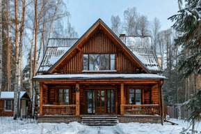 Мужчина взял в долг у нового приятеля 5,5 миллиона рублей, оставив в качестве залога свой частный дом (оказалось, что он находится уже у другого)