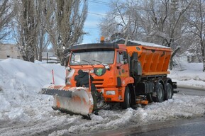 В Саратове несколько улиц перекроют вечером, а одну — почти на весь день
