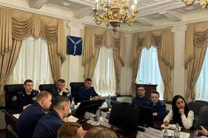 «И тут, после одной фразы Серебрякова, я поняла: нет, конструктивно не получается». Рассказываем, что происходило на засекреченном мэрией Саратова совещании по проблемам многодетных