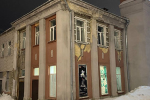 «Не покидает чувство стыда»: горожанин рассказал об удручающем состоянии бывшего кинотеатра, который является объектом культурного наследия