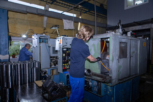 «До самоубийства не доведут, и правды мы добьёмся»: руководство оборонных заводов, принёсших 350 миллионов в бюджет Саратовской области, продолжает обороняться в суде от волгоградской налоговой