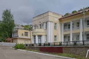 Отставных судей саратовского арбитража отправят на отдых за 600 тысяч рублей