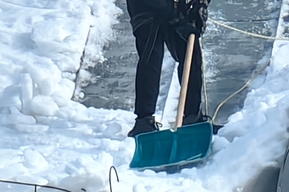 Очистку крыши саратовского цирка оценили в 720 тысяч рублей