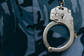 Полицейские задержали 16-летнего гостя из Татарстана, помогавшего выманить у жительницы Вольска миллион