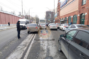 Женщина пострадала в тройной аварии у СИЗО