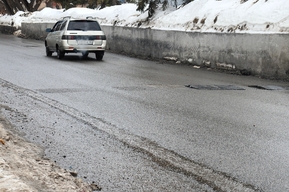 «Верните лежачих полицейских»: саратовцы опасаются повторения смертельного ДТП на Шелковичной