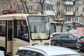 В Саратове полтора часа не ходят два трамвайных и три троллейбусных маршрута