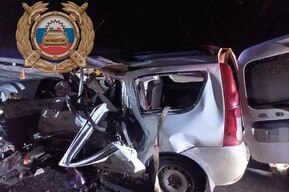 В ГАИ назвали возраст погибших и пострадавших в автокатастрофе в Ершовском районе