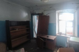 «Чугунные перила выломаны с мясом»: саратовский архитектор рассказал про ещё один памятник архитектуры, который самоуничтожается в центре города