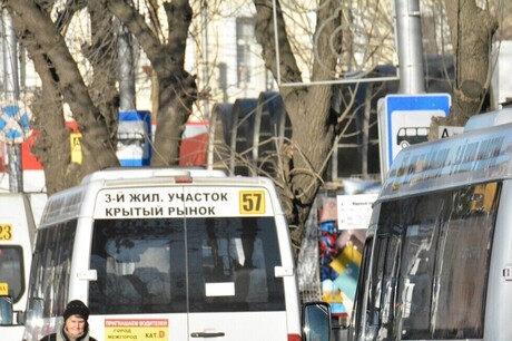 Мэрия отменила конкурс перевозчиков по 17 саратовским автобусным маршрутам