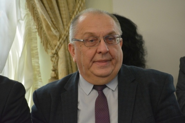 «Человек должен выйти из дома в чистый, ухоженный двор»: новый мэр Саратова Молчанов наметил цели в работе