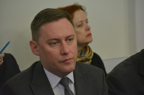 Замглавы Саратова по соцсфере повысили до министра образования области