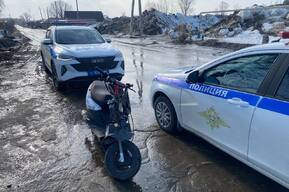 В Балаково задержали девятиклассника на мопеде: транспортное средство у него отобрали