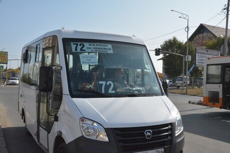 В Саратове сразу на восьми автобусных маршрутах стоимость проезда вырастет до 50 рублей