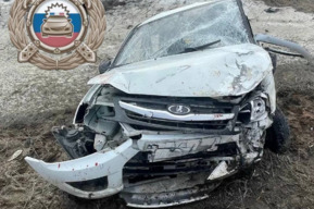 В столкновении двух «Грант» в Балаковском районе пострадали оба водителя