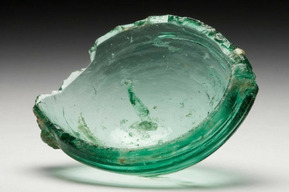 Пенсионера будут судить за убийство брата осколком стеклянной бутылки на Рождество