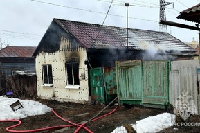 Пенсионер погиб в загоревшемся частном доме в Балашове