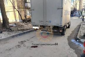 Пенсионер попал под колёса «ГАЗели» в Саратове