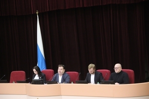 Мэр Саратова хотел рассказать о сохранении домов-памятников, но не смог