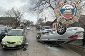 В Энгельсе перевернулась KIA