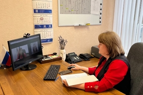 Из Саратовской области вывезли двух девочек, мать которых часто оставляла их одних