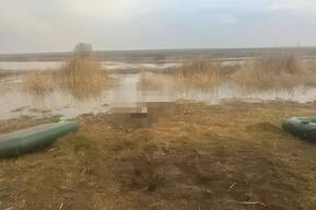 Нетрезвый молодой рыбак упал с лодки и утонул