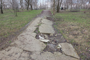 Горожанка рассказала об упадке в парке Заводского района, в котором 20 лет назад было очень многолюдно (Фото)