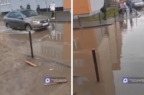 «Дорог нет ни для людей, ни для машин»: жители «Авиатора» вновь пожаловались на невозможность нормального передвижения