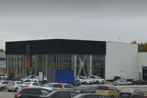 Саратовский автосалон заманивал покупателей ценами на машины ниже реальных: реакция УФАС