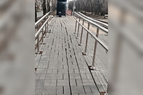 На 4-й Дачной «расползлась» новая остановка «скоростного» трамвая №3