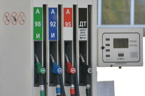 За неделю в Саратовской области вновь подорожали все виды топлива