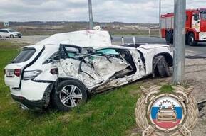 Пенсионер на Mercedes погиб в столкновении с фурой у села