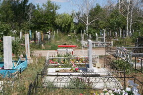 На уход за саратовскими кладбищами потратят 3,3 миллиона рублей