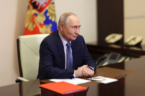 ВЦИОМ: россияне все меньше доверяют Владимиру Путину