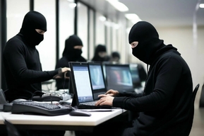 Пенсионер из Саратова едва не продал автомобиль, чтобы перевести деньги мошенникам