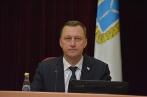 Роман Бусаргин продолжил падение в национальном рейтинге губернаторов