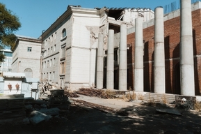 Володин сравнил оперный театр в Саратове с Колизеем и пристыдил губернатора за долгострой