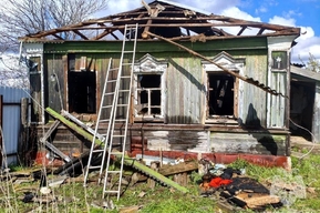 На пожаре в селе Лох погибла пенсионерка
