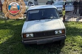 В Петровске машина без водителя сбила пенсионерку, в Саратове и Энгельсе наехали на детей