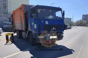 На Ново-Крекингской пенсионерка попала под колёса грузовика