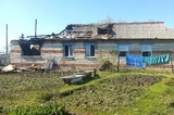 Мужчину госпитализировали с ожогами после крупного пожара в Озинках