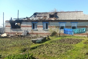Мужчину госпитализировали с ожогами после крупного пожара в Озинках