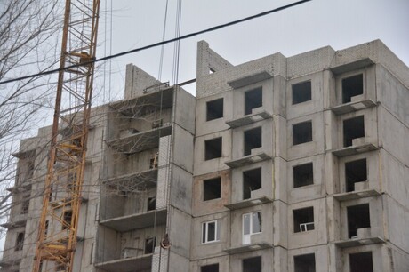 Официальная цена «квадрата» в саратовских новостройках взлетела до 107,3 тысячи рублей