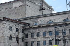 На руинах саратовского оперного театра появилось граффити