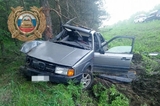 Водитель перевернувшегося Volkswagen попал в больницу